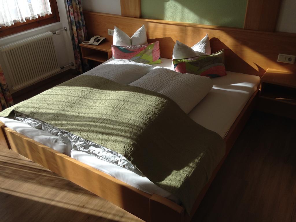 Hotel Erika Arzl im Pitztal Habitación foto